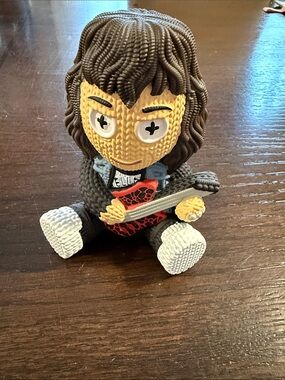 Handmade By Robots Stranger Things Eddie Figure